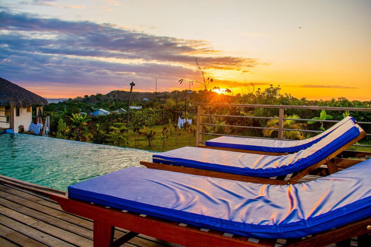 Tiako Villas Ambondrona  Dış mekan fotoğraf